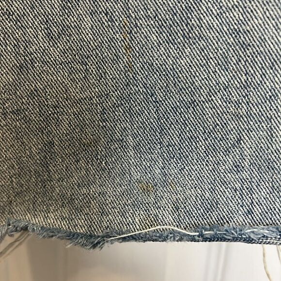 Princess Polly High Rise Raw Hem Light Wash Jeans Size 4 - Picture 12 of 14